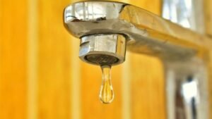 Escuelas Púbicas y sus adeudos de agua.
