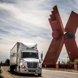 Ciudad Juárez: Al borde del colapso logístico.